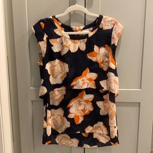 CAbi floral tank